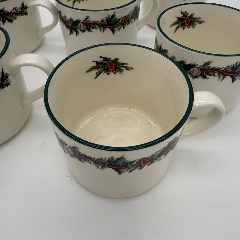 The Cellar O’ Tannenbum Set Of 6 Garland Gingerbread Christmas 8oz Coffee Cups